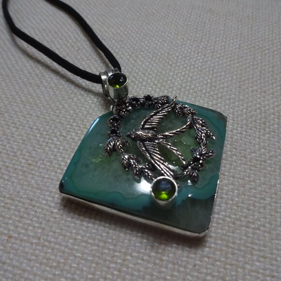 Unique GREEN BOTSWANA AGATE & PERIDOT Handmade Sterling Pendant/Black Cord 795B - Picture 2 of 3